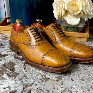 salvatore ferragamo shoes size 7 Italian leather